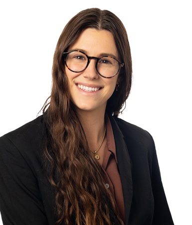 Nikki Nicholaou